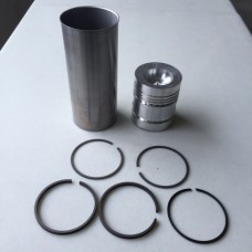 MASSEY FERGUSON / PERKINS PISTON KIT W/ CHROME LINER AD4.203 31358308 68332 65 